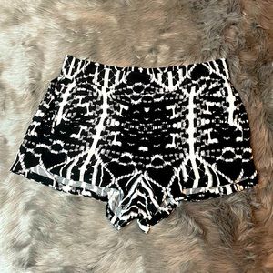 Express Shorts size small